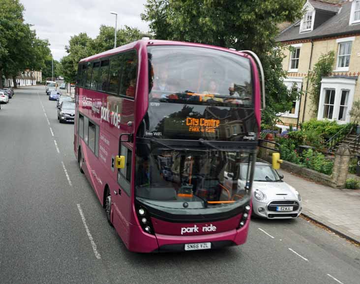 Stagecoach East Alexander Dennis Enviro400MMC 10789 Park & Ride